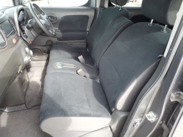 Grey Nissan Cube #SE1675 - Image 3